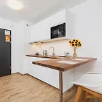 Mieszczanska 10 By Homeprime Daire